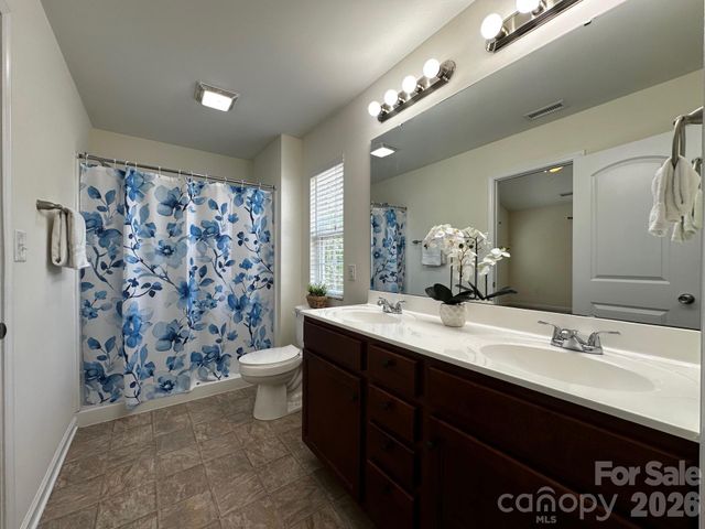 131 High Bluff Circle, Mooresville, NC 28115