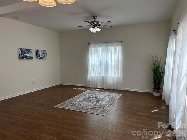 131 High Bluff Circle, Mooresville, NC 28115