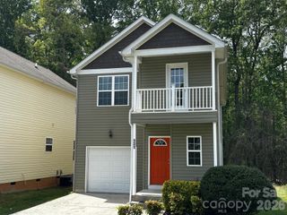 131 High Bluff Circle, Mooresville, NC 28115