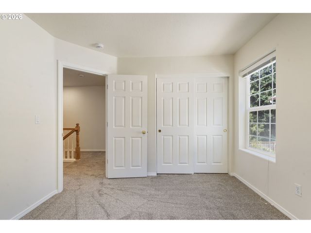21565 Sw ROELLICH Ave, Sherwood, OR 97140