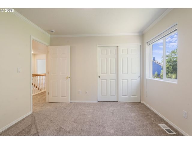 21565 Sw ROELLICH Ave, Sherwood, OR 97140