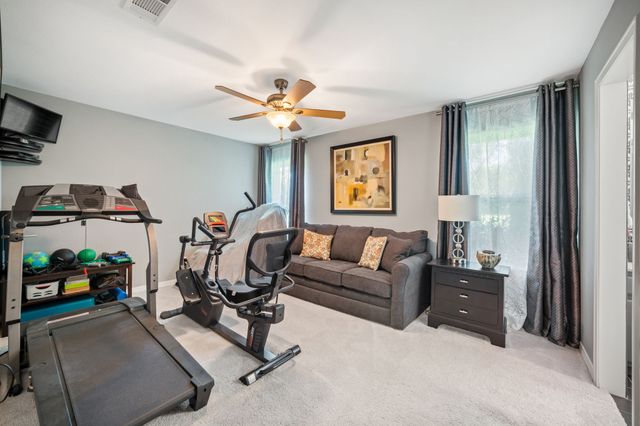 6400 Oak Hollow Drive, Burleson, TX 76028