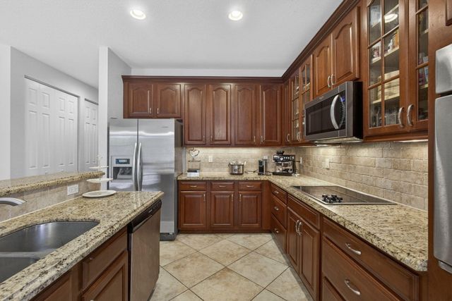 148 Glencullen Circle, Jupiter, FL 33458