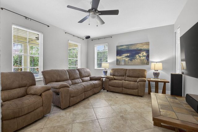 148 Glencullen Circle, Jupiter, FL 33458