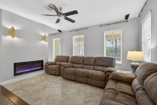 148 Glencullen Circle, Jupiter, FL 33458