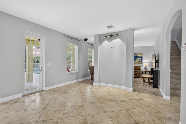 148 Glencullen Circle, Jupiter, FL 33458