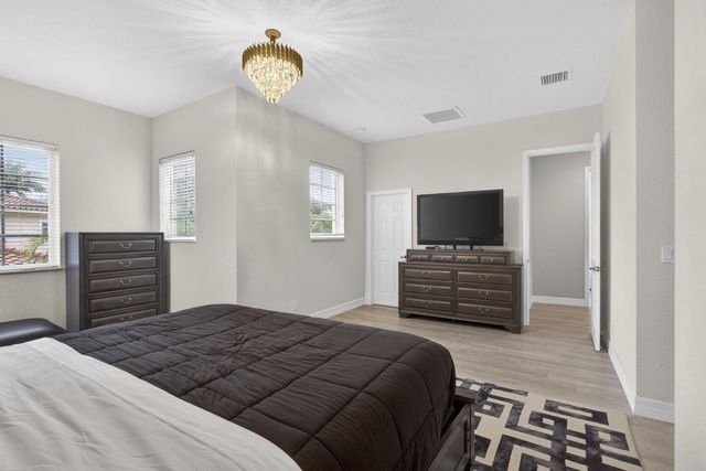 148 Glencullen Circle, Jupiter, FL 33458