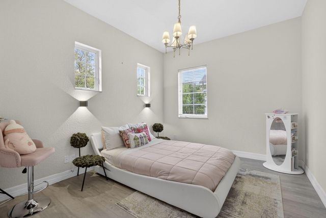 148 Glencullen Circle, Jupiter, FL 33458