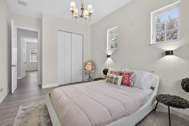 148 Glencullen Circle, Jupiter, FL 33458