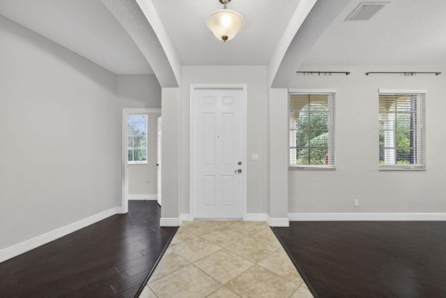 148 Glencullen Circle, Jupiter, FL 33458