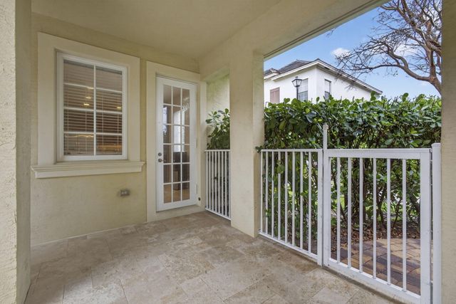 148 Glencullen Circle, Jupiter, FL 33458