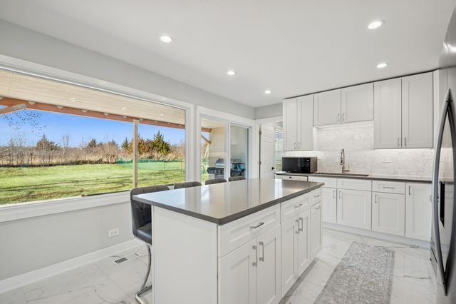 5308 Cinema Drive W, Hanover Park, IL 60133