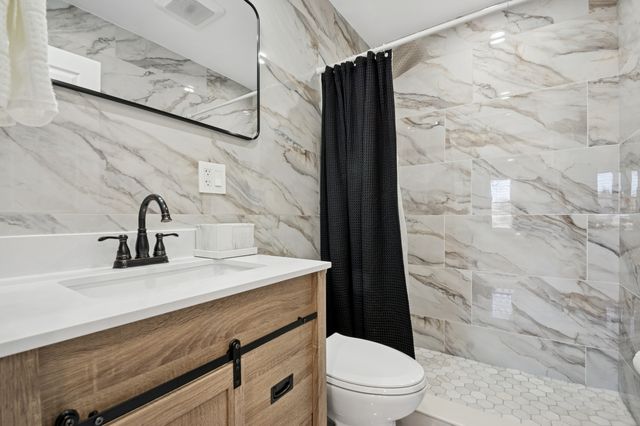 5308 Cinema Drive W, Hanover Park, IL 60133