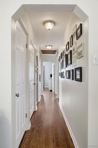 7436 Sharp Avenue, St Louis, MO 63116