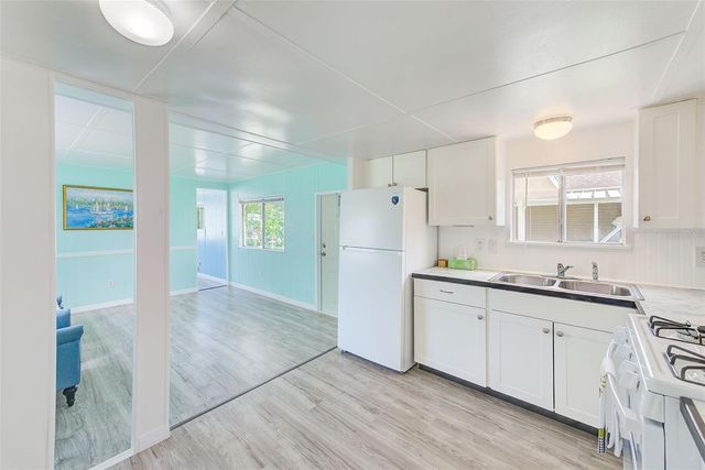 6580 SEMINOLE BOULEVARD 633, Seminole, FL 33772