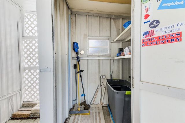 6580 SEMINOLE BOULEVARD 633, Seminole, FL 33772