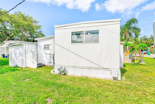 6580 SEMINOLE BOULEVARD 633, Seminole, FL 33772