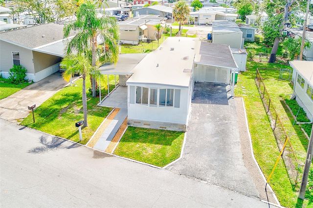 6580 SEMINOLE BOULEVARD 633, Seminole, FL 33772