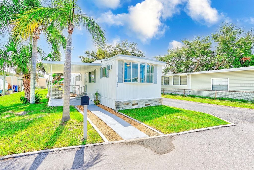 6580 SEMINOLE BOULEVARD 633, Seminole, FL 33772