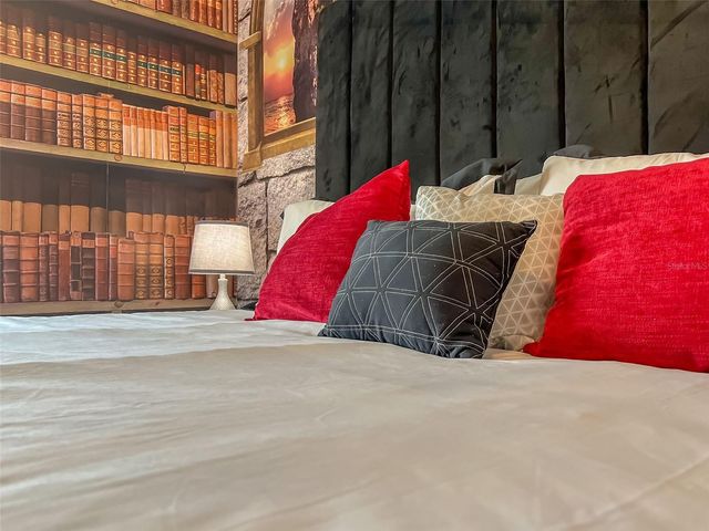 1829 TROPICAL PALMS CIRCLE, Kissimmee, FL 34747