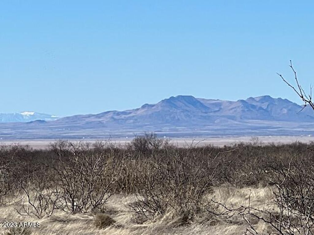 Image 5 of property listing at XXXX E INDIAN TRAIL Trail 144, Willcox, AZ 85643