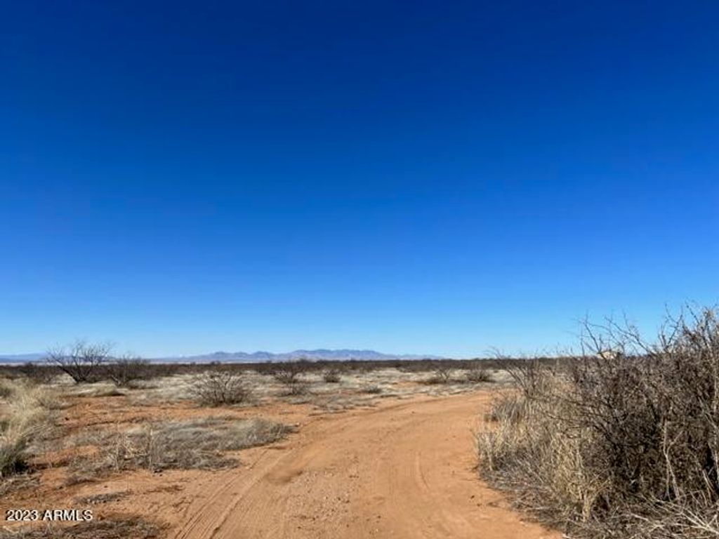 Image 7 of property listing at XXXX E INDIAN TRAIL Trail 144, Willcox, AZ 85643