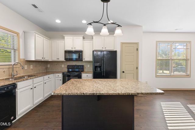71 Golden Gate Parkway, Clayton, NC 27520