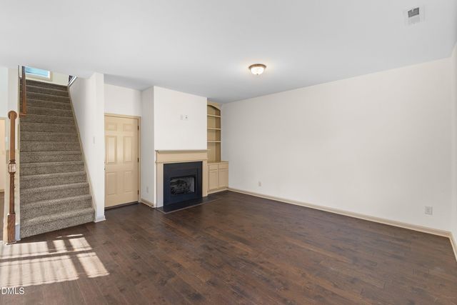 71 Golden Gate Parkway, Clayton, NC 27520