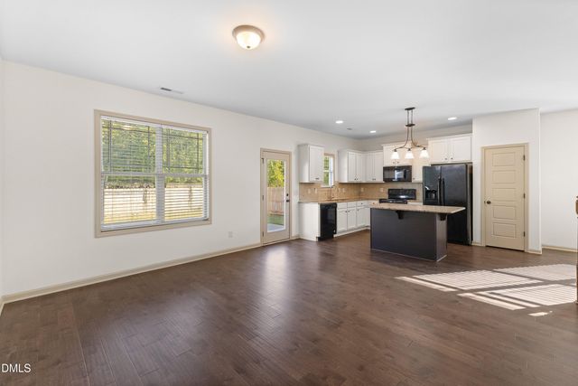71 Golden Gate Parkway, Clayton, NC 27520