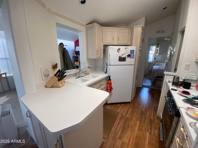 2381 S Pomo Avenue, Apache Junction, AZ 85119