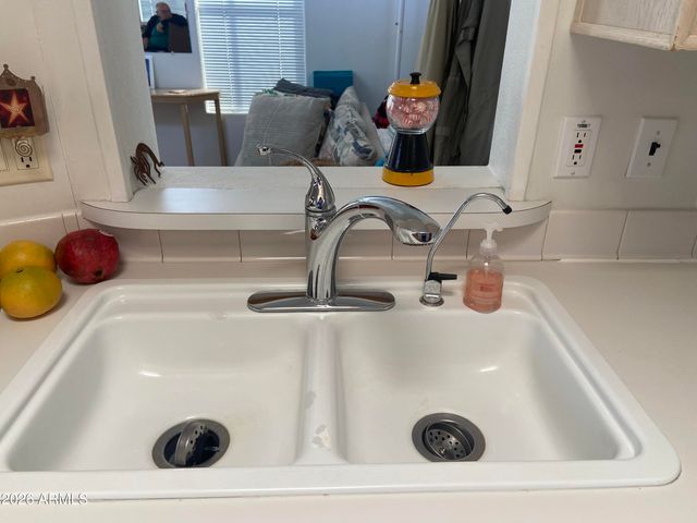 2381 S Pomo Avenue, Apache Junction, AZ 85119