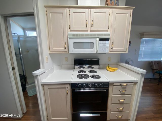 2381 S Pomo Avenue, Apache Junction, AZ 85119