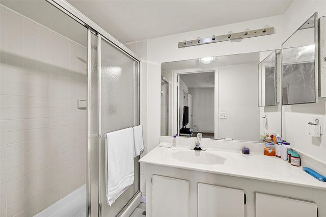2711 NW 104th Ave 302, Sunrise, FL 33322