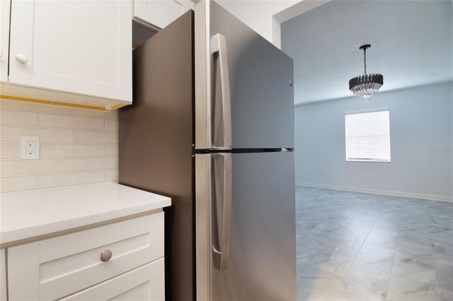 1115 RUE DES CHATEAUX 1A, South Pasadena, FL 33707