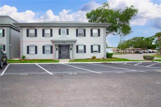 1115 RUE DES CHATEAUX 1A, South Pasadena, FL 33707