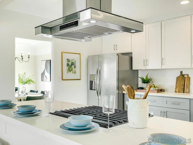 4607 Constance Dr, San Diego, CA 92115