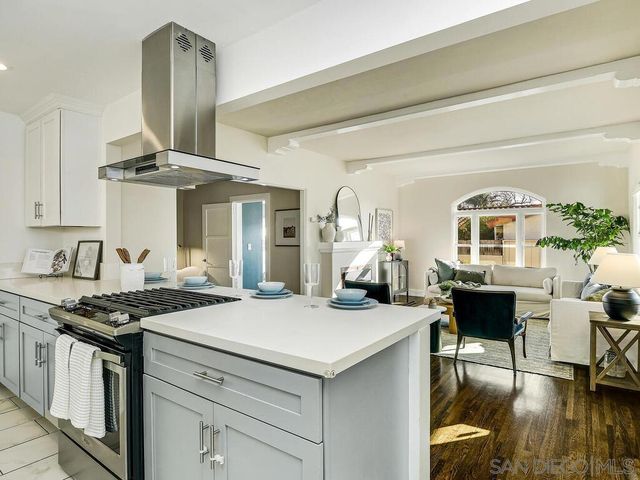 4607 Constance Dr, San Diego, CA 92115