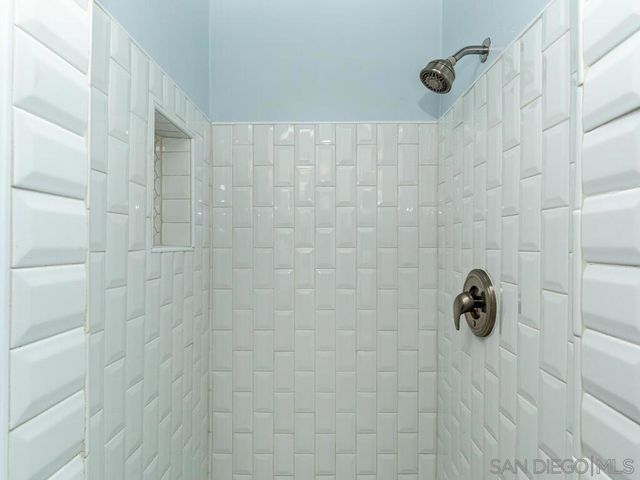 4607 Constance Dr, San Diego, CA 92115