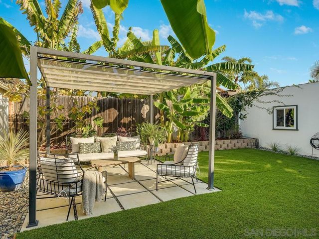 4607 Constance Dr, San Diego, CA 92115
