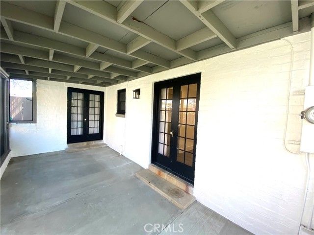 291 N 6th Avenue, Upland, CA 91786