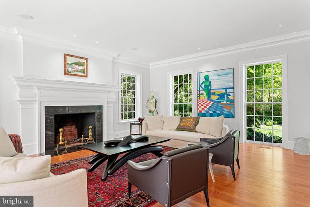 737 EAGLE FARM RD, Villanova, PA 19085