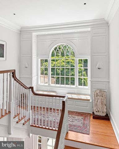 737 EAGLE FARM RD, Villanova, PA 19085