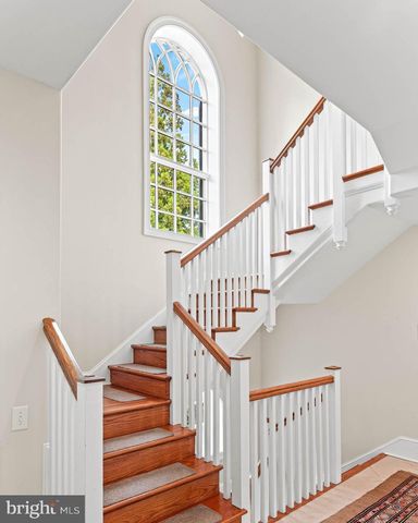 737 EAGLE FARM RD, Villanova, PA 19085