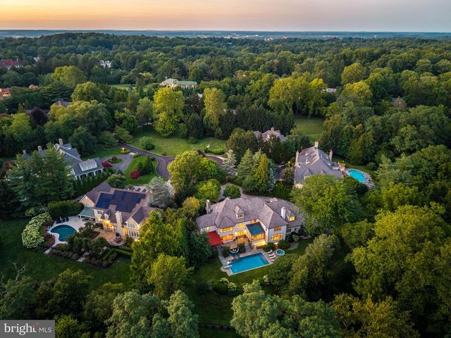 737 EAGLE FARM RD, Villanova, PA 19085