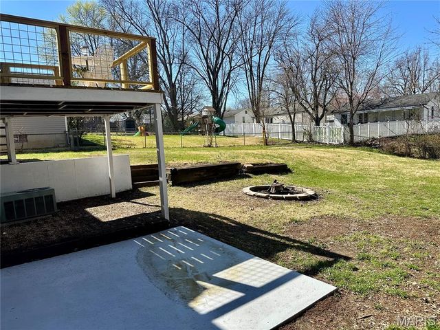 47 Julie Lane, St Peters, MO 63376