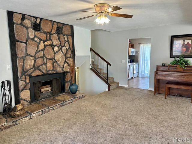 47 Julie Lane, St Peters, MO 63376