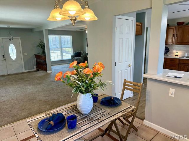 47 Julie Lane, St Peters, MO 63376