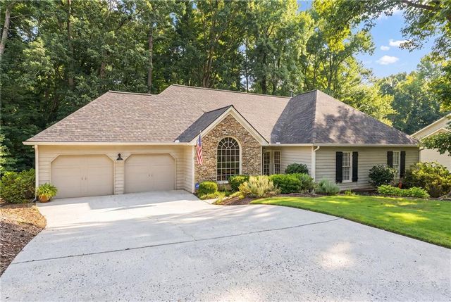 2735 Misty Morning Lane, Roswell, GA 30076