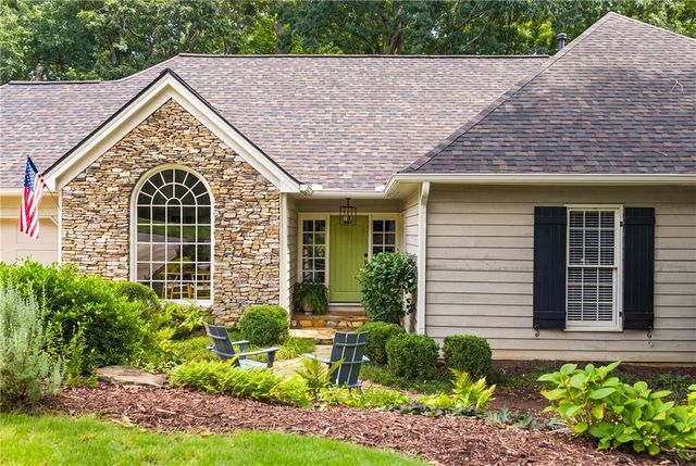 2735 Misty Morning Lane, Roswell, GA 30076
