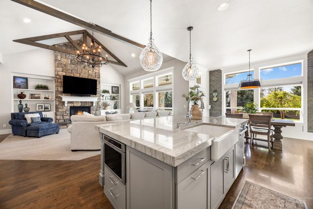 1864 N Heirloom Pl, Eagle, ID 83616